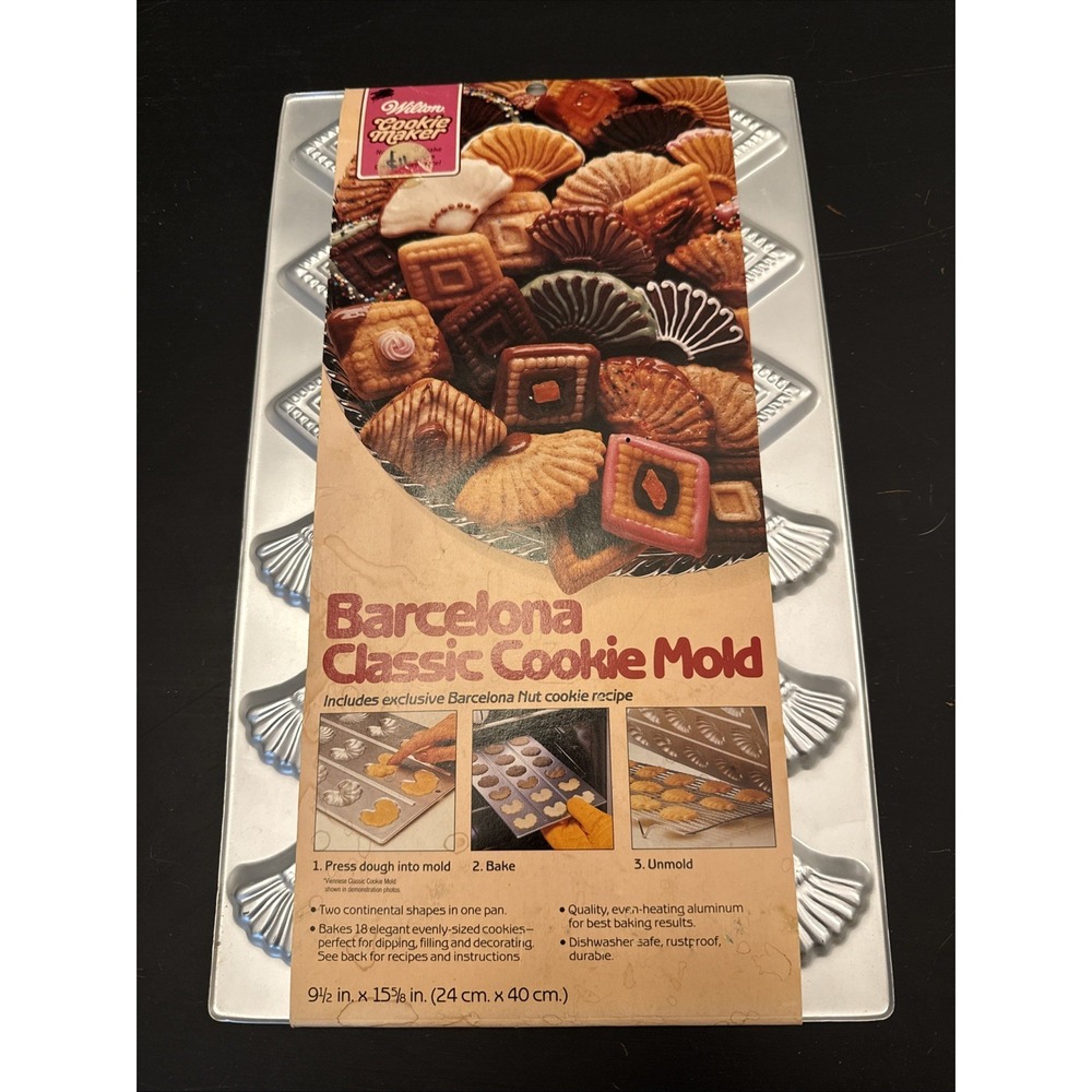 Vintage 1984 Wilton Venetian Classic Cookie Mold Baking Pan